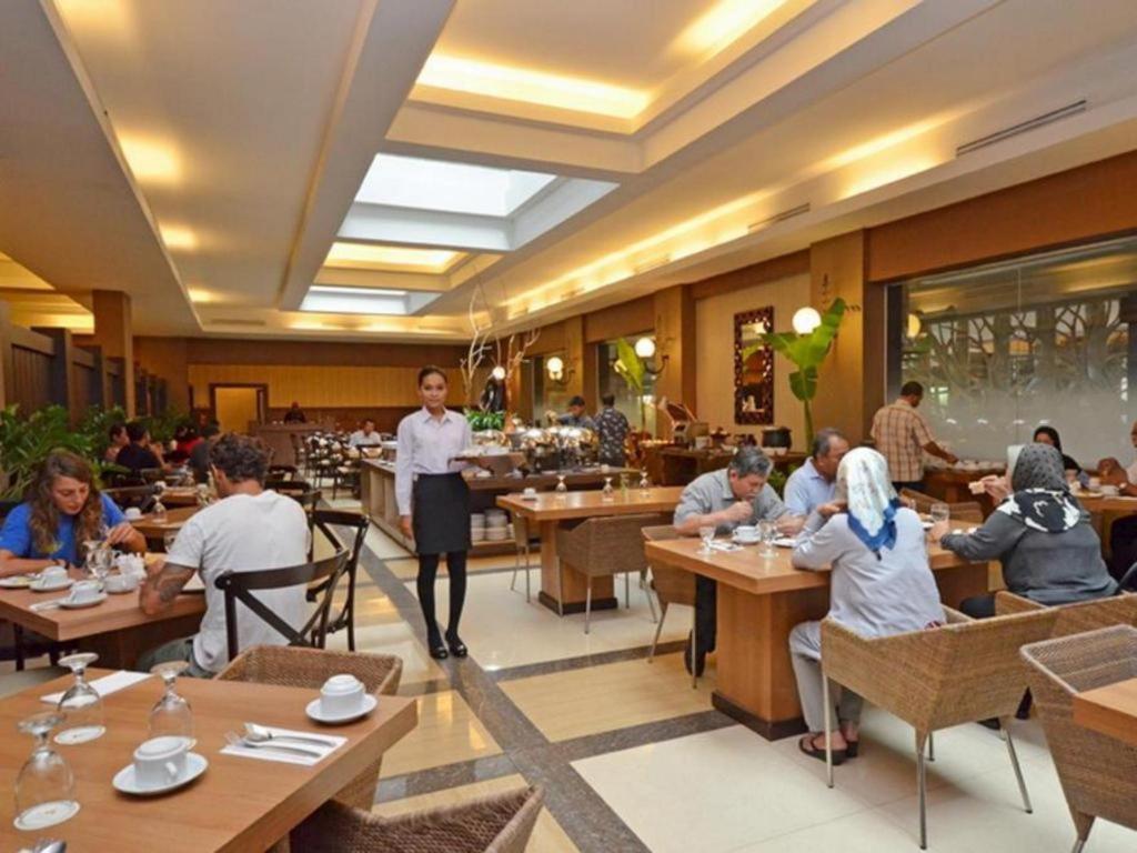 The Axana Hotel Παντάνγκ Εξωτερικό φωτογραφία