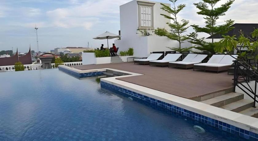 The Axana Hotel Παντάνγκ Εξωτερικό φωτογραφία