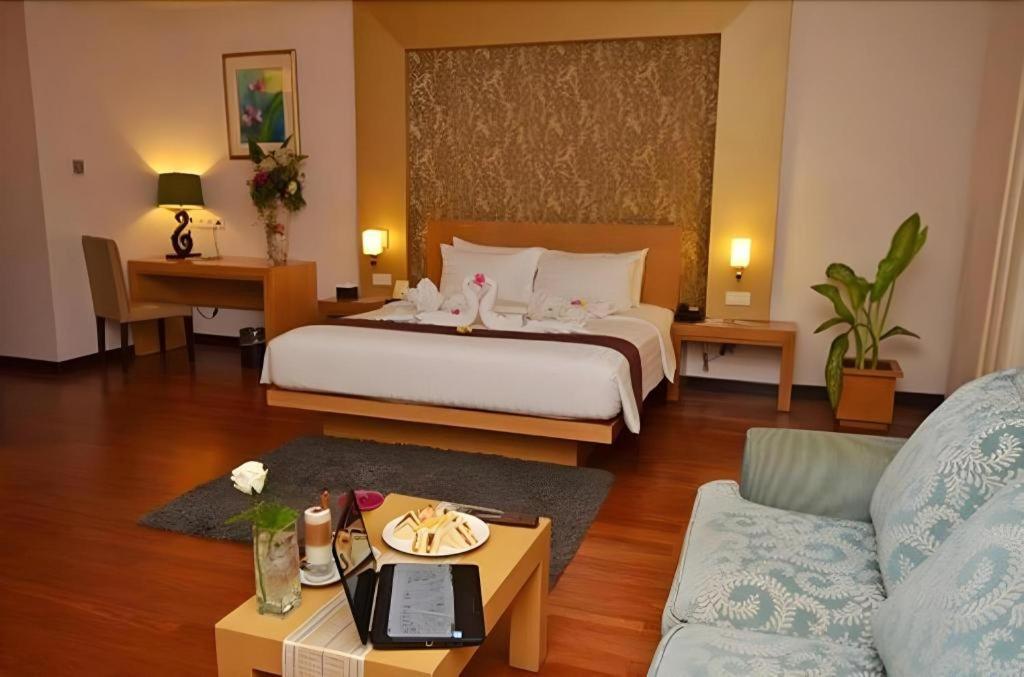 The Axana Hotel Παντάνγκ Εξωτερικό φωτογραφία